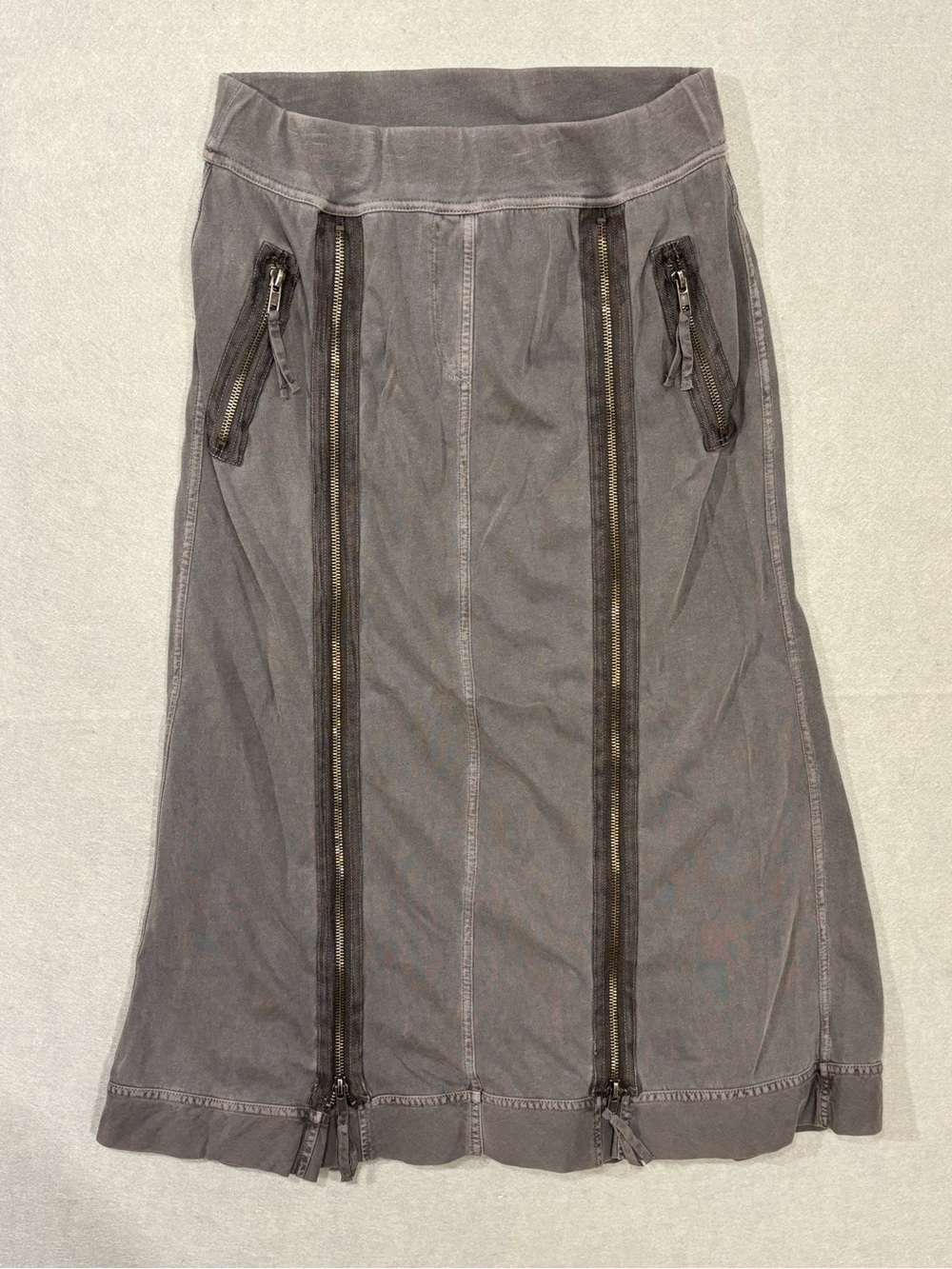 Women's Grey Sandwich Midi Skirt with Vertical Zippers NWT
